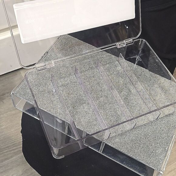 Totally Transparent Eyeglass Organizer - Picture 5 of 8